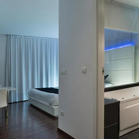 Shhh Hotel