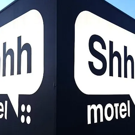 Shhh 酒店