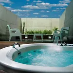 Shhh Hotel Onda