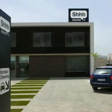 Shhh מלון אונדה