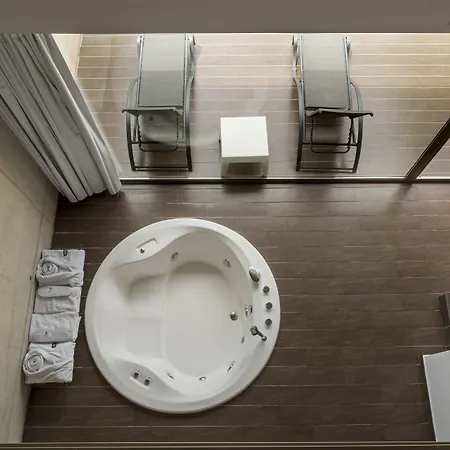 מלון Shhh אונדה